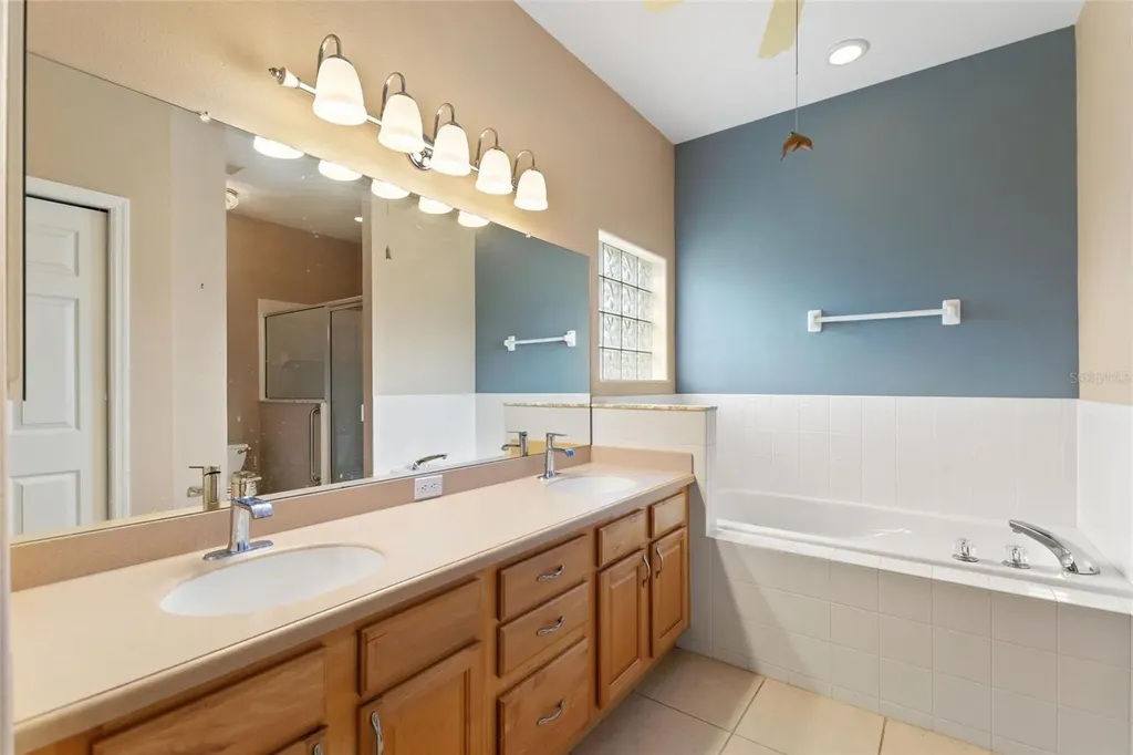 832 Cunningham Drive Davenport FL 33837