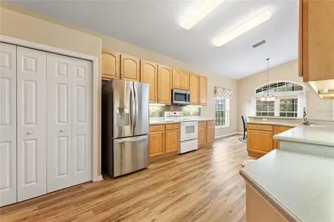 832 Cunningham Drive Davenport FL 33837