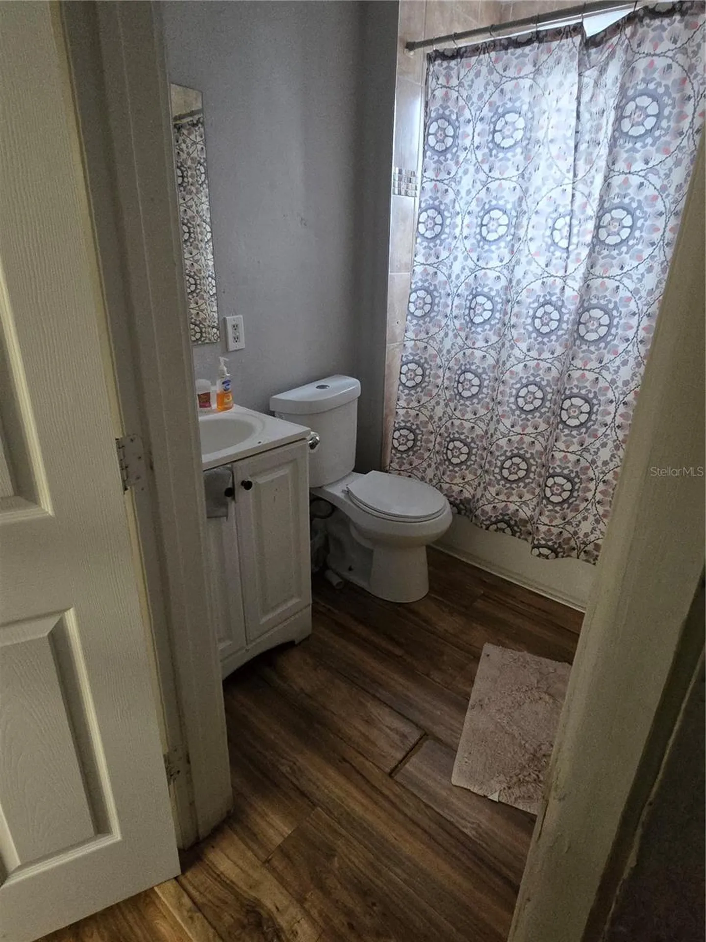 421 1st Street Orlando FL 32824