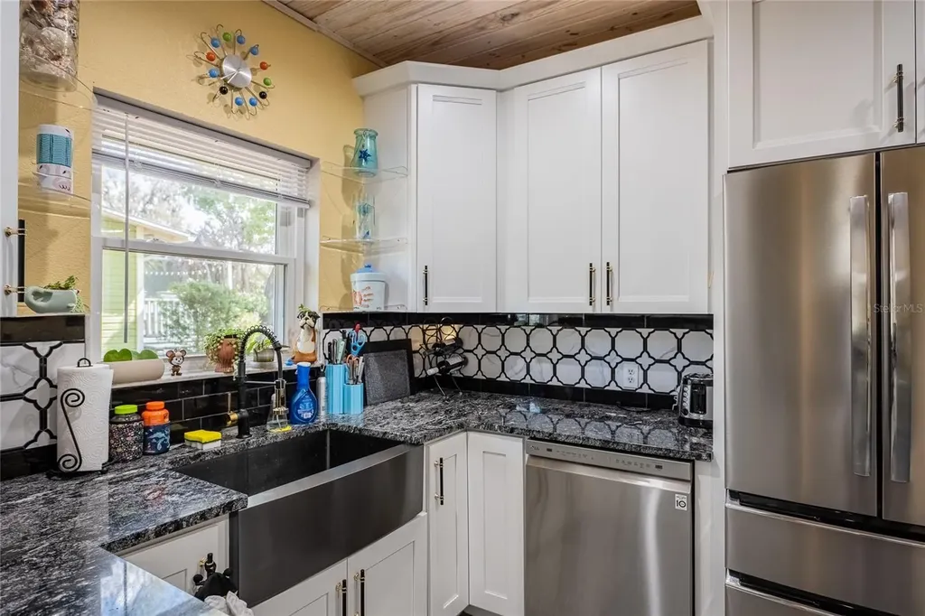 601 E Charles Street Lakeland FL 33803
