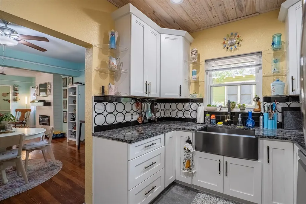 601 E Charles Street Lakeland FL 33803