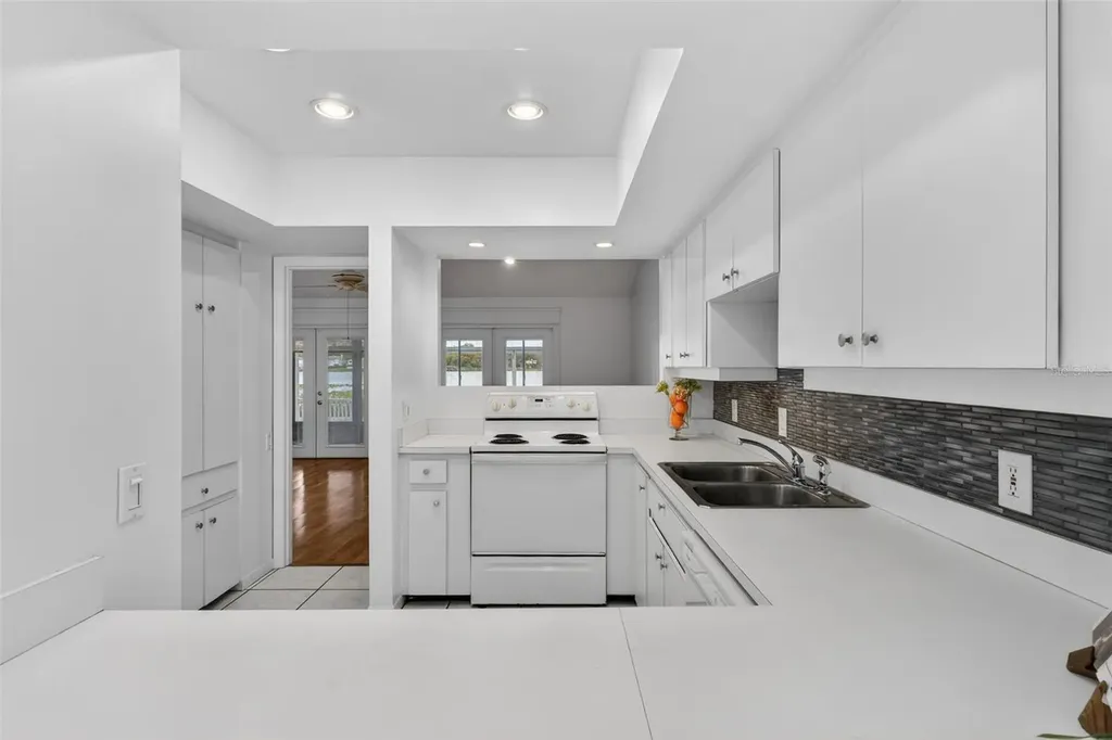 1502 Buckeye Road NE Winter Haven FL 33881