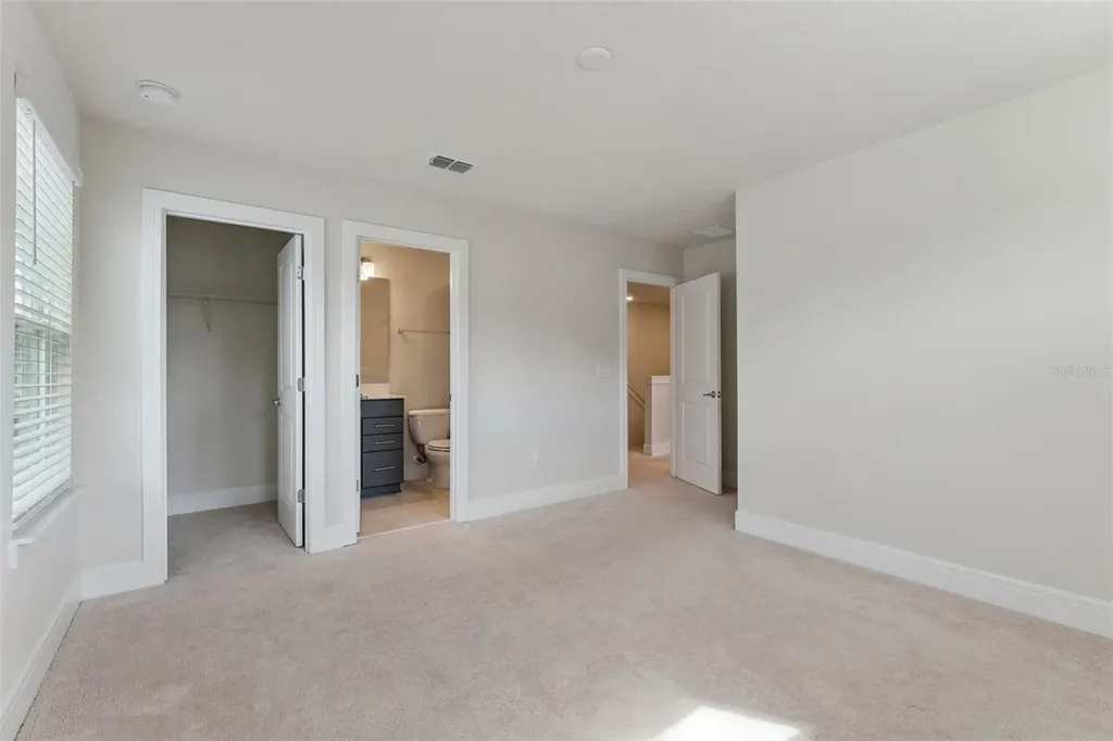 4008 Meandering Bay Drive Apopka FL 32712