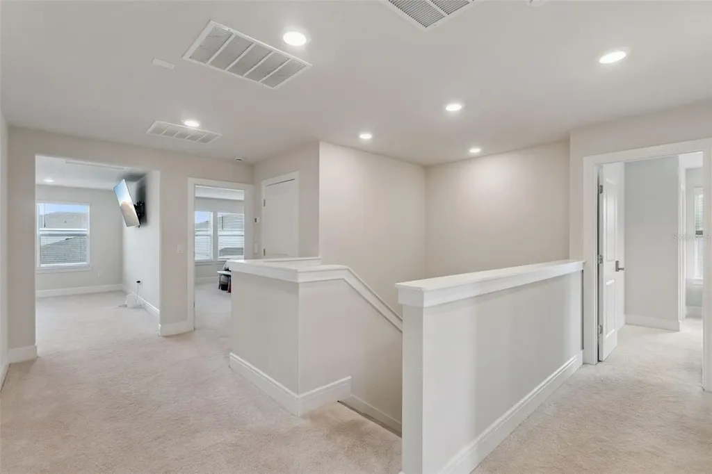 4008 Meandering Bay Drive Apopka FL 32712