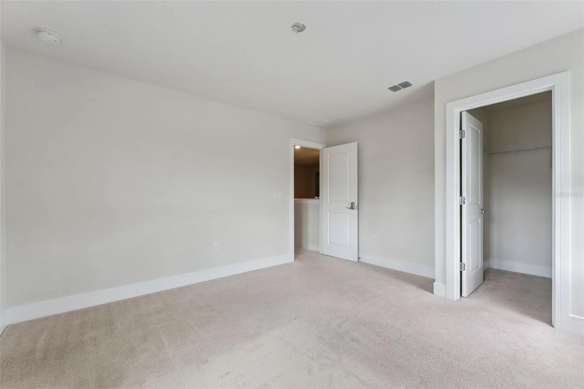 4008 Meandering Bay Drive Apopka FL 32712