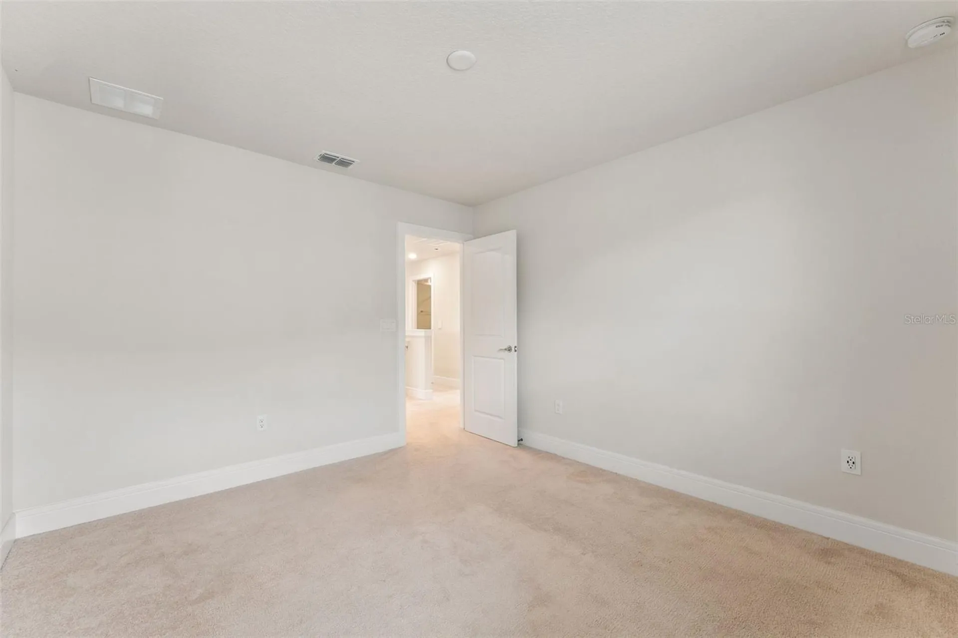 4008 Meandering Bay Drive Apopka FL 32712