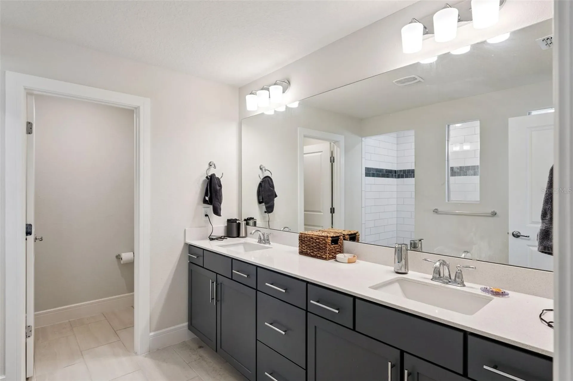 4008 Meandering Bay Drive Apopka FL 32712