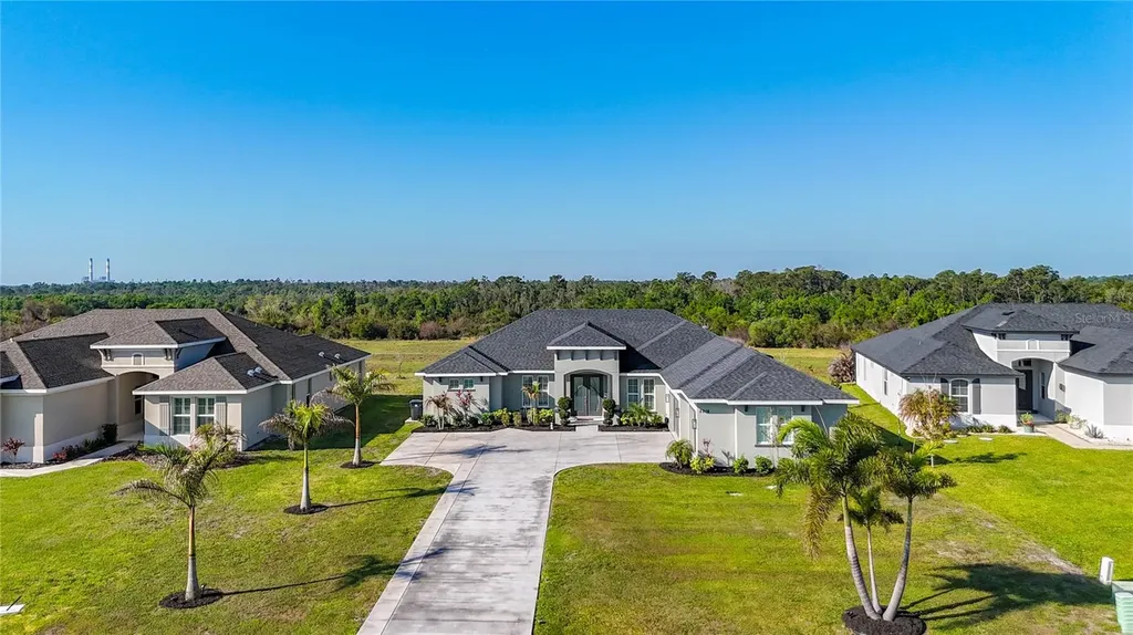 5216 Lake Venice Drive Wimauma FL 33598