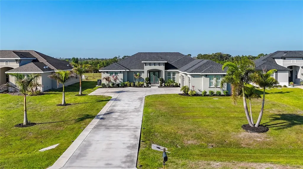 5216 Lake Venice Drive Wimauma FL 33598