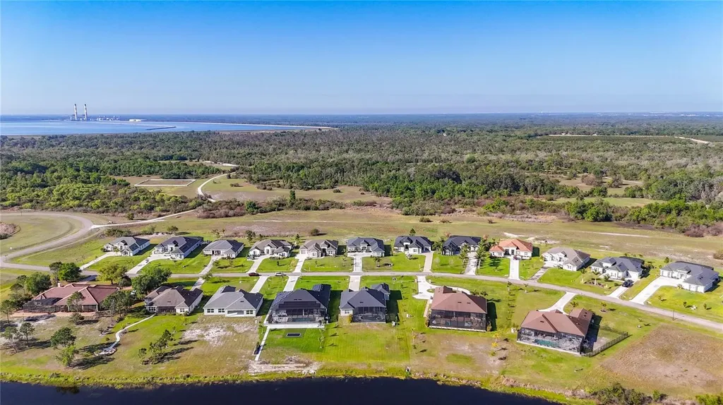 5216 Lake Venice Drive Wimauma FL 33598
