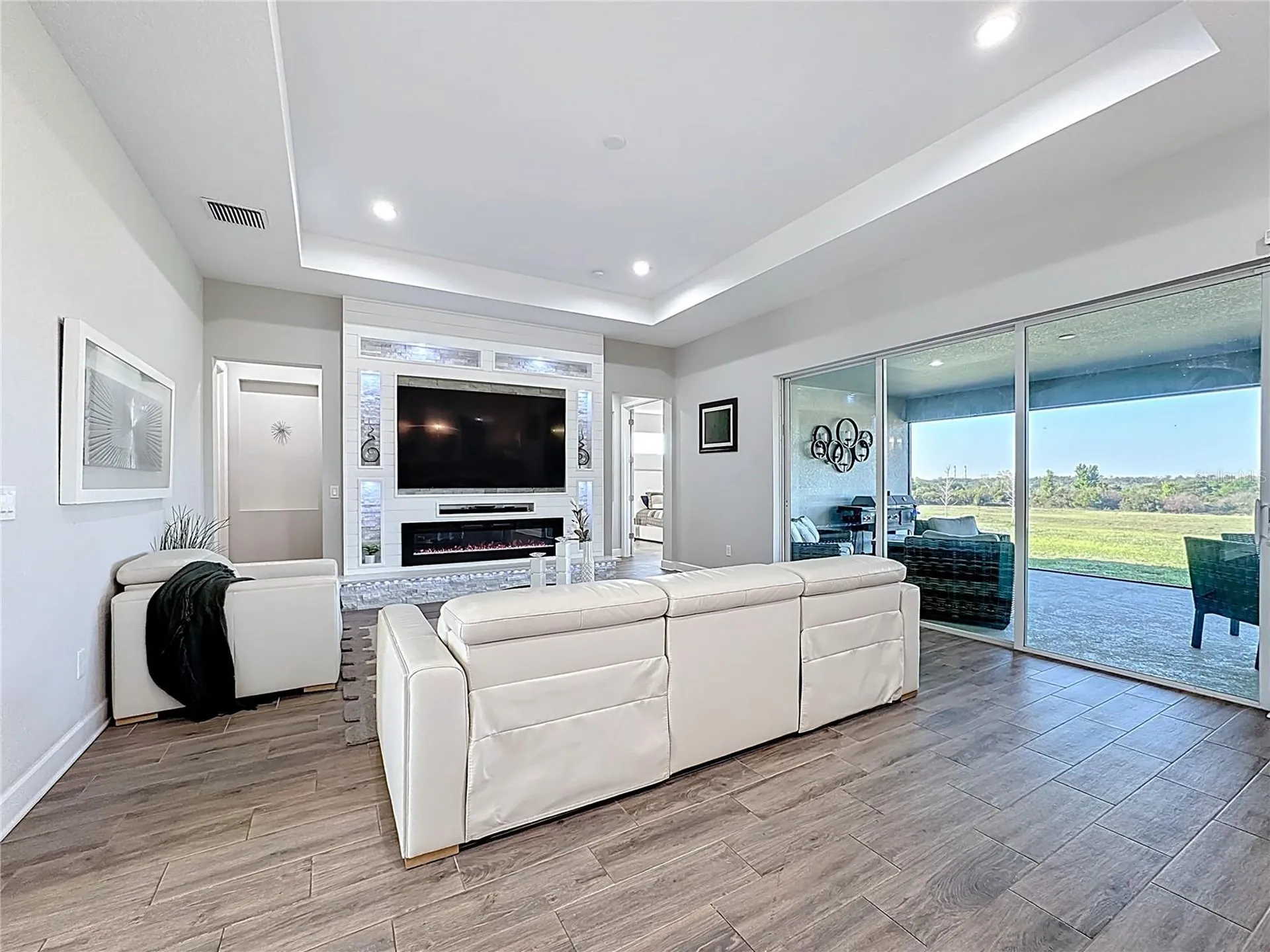 5216 Lake Venice Drive Wimauma FL 33598