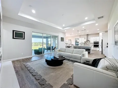 5216 Lake Venice Drive Wimauma FL 33598