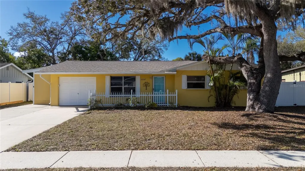 5338 Colewood Place Sarasota FL 34232