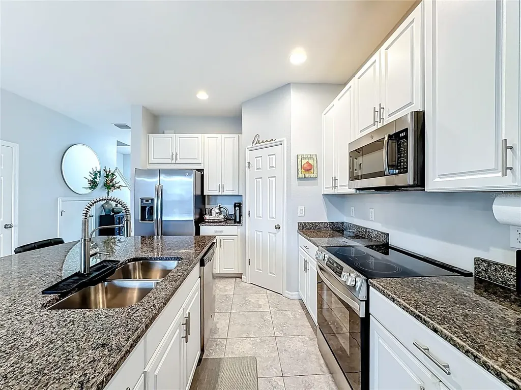 7124 Summer Holly Place Riverview FL 33578