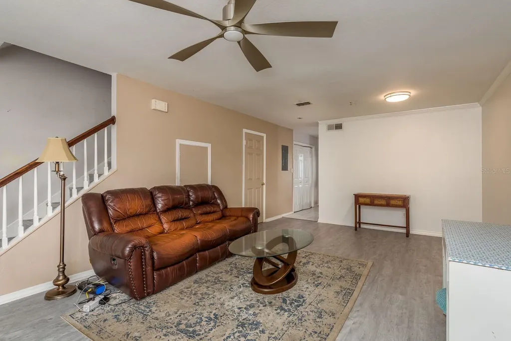 37236 Embassy Park Lane Dade City FL 33525