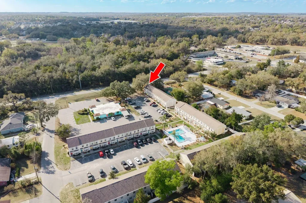 37236 Embassy Park Lane Dade City FL 33525