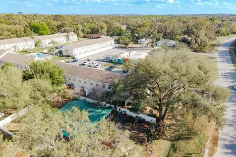 37236 Embassy Park Lane Dade City FL 33525