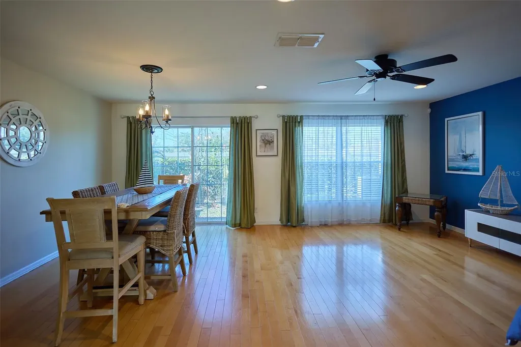2016 Sunset Meadow Drive Clearwater FL 33763