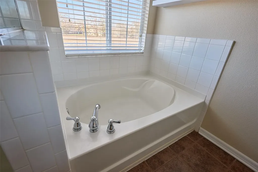 2016 Sunset Meadow Drive Clearwater FL 33763