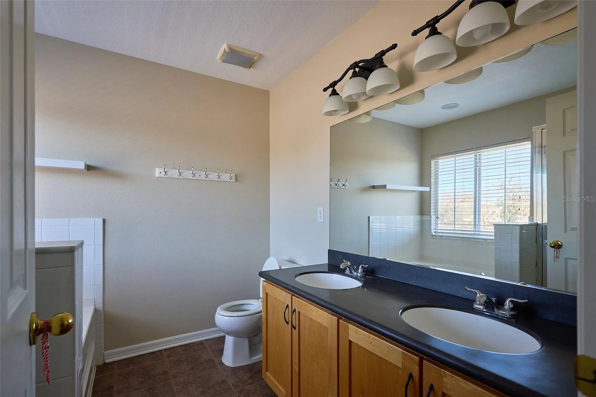 2016 Sunset Meadow Drive Clearwater FL 33763