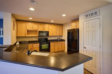 2016 Sunset Meadow Drive Clearwater FL 33763