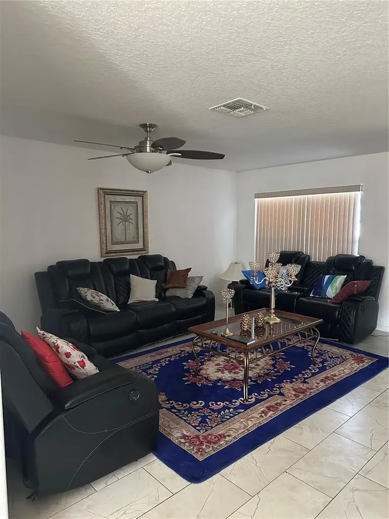 378 Canna Drive Davenport FL 33897