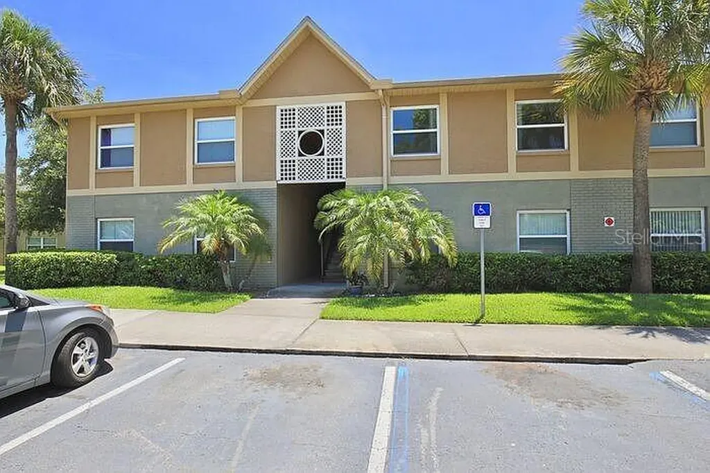 2409 Barley Club Drive Orlando FL 32837