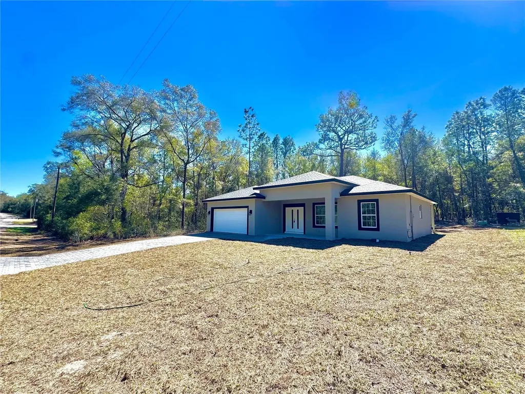 1952 W Beach Plum Drive Citrus Springs FL 34434