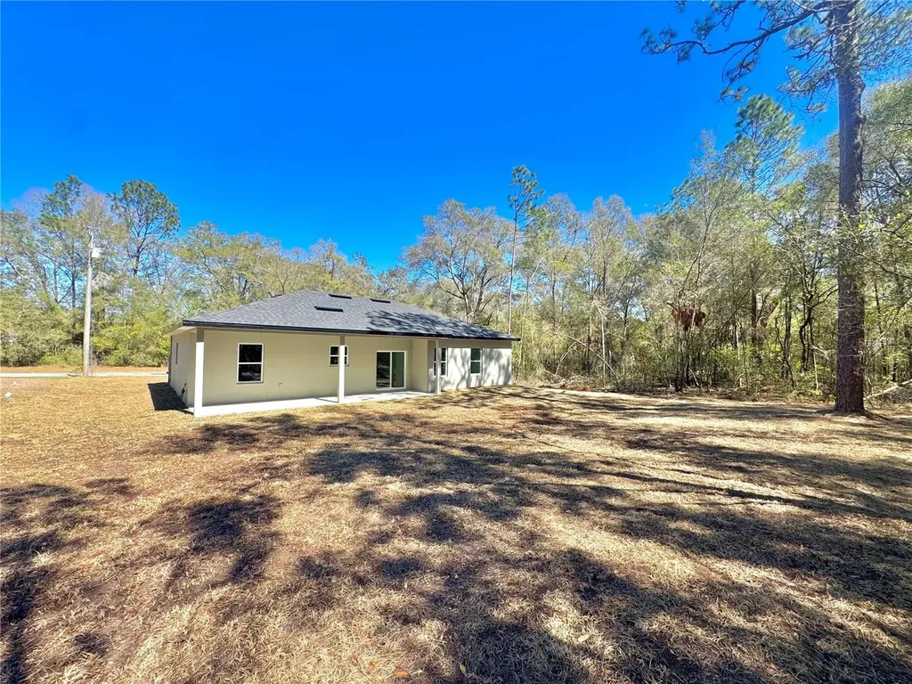 1952 W Beach Plum Drive Citrus Springs FL 34434