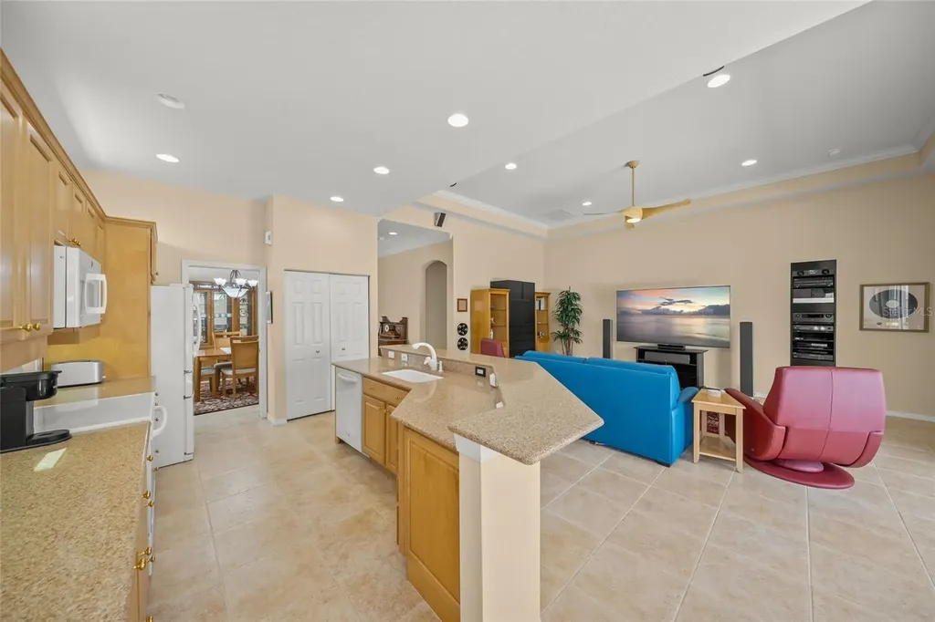 4243 Miriana Way Sarasota FL 34233