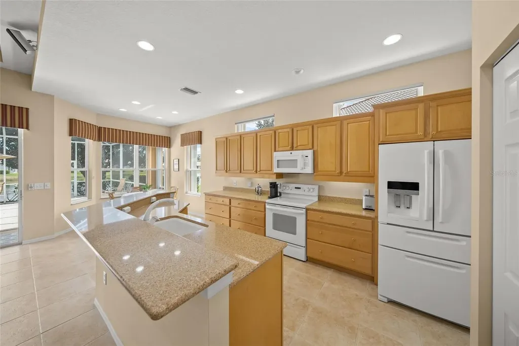 4243 Miriana Way Sarasota FL 34233