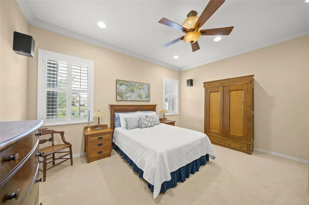 4243 Miriana Way Sarasota FL 34233