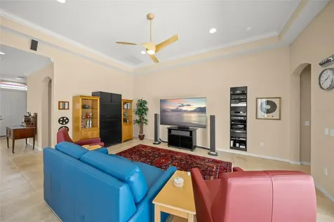 4243 Miriana Way Sarasota FL 34233