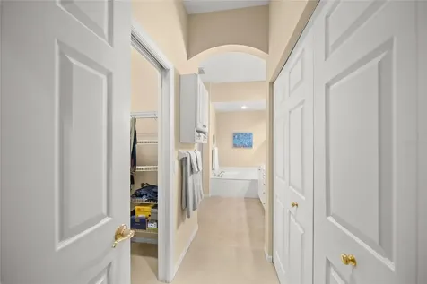 4243 Miriana Way Sarasota FL 34233