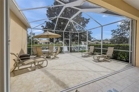 4243 Miriana Way Sarasota FL 34233