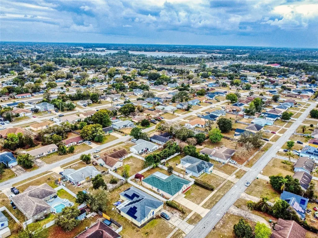 2695 N Juliet Drive Deltona FL 32738