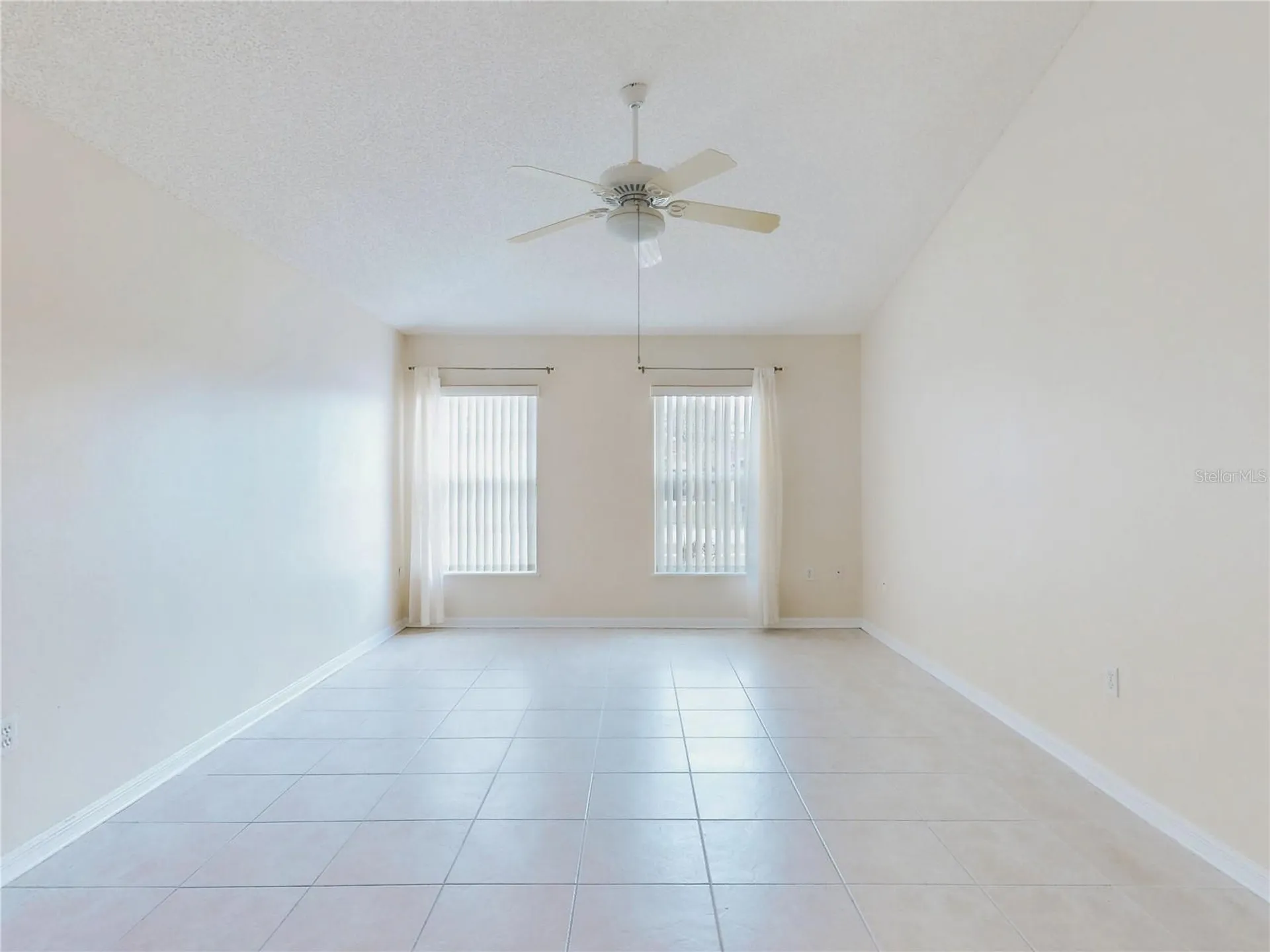 2695 N Juliet Drive Deltona FL 32738