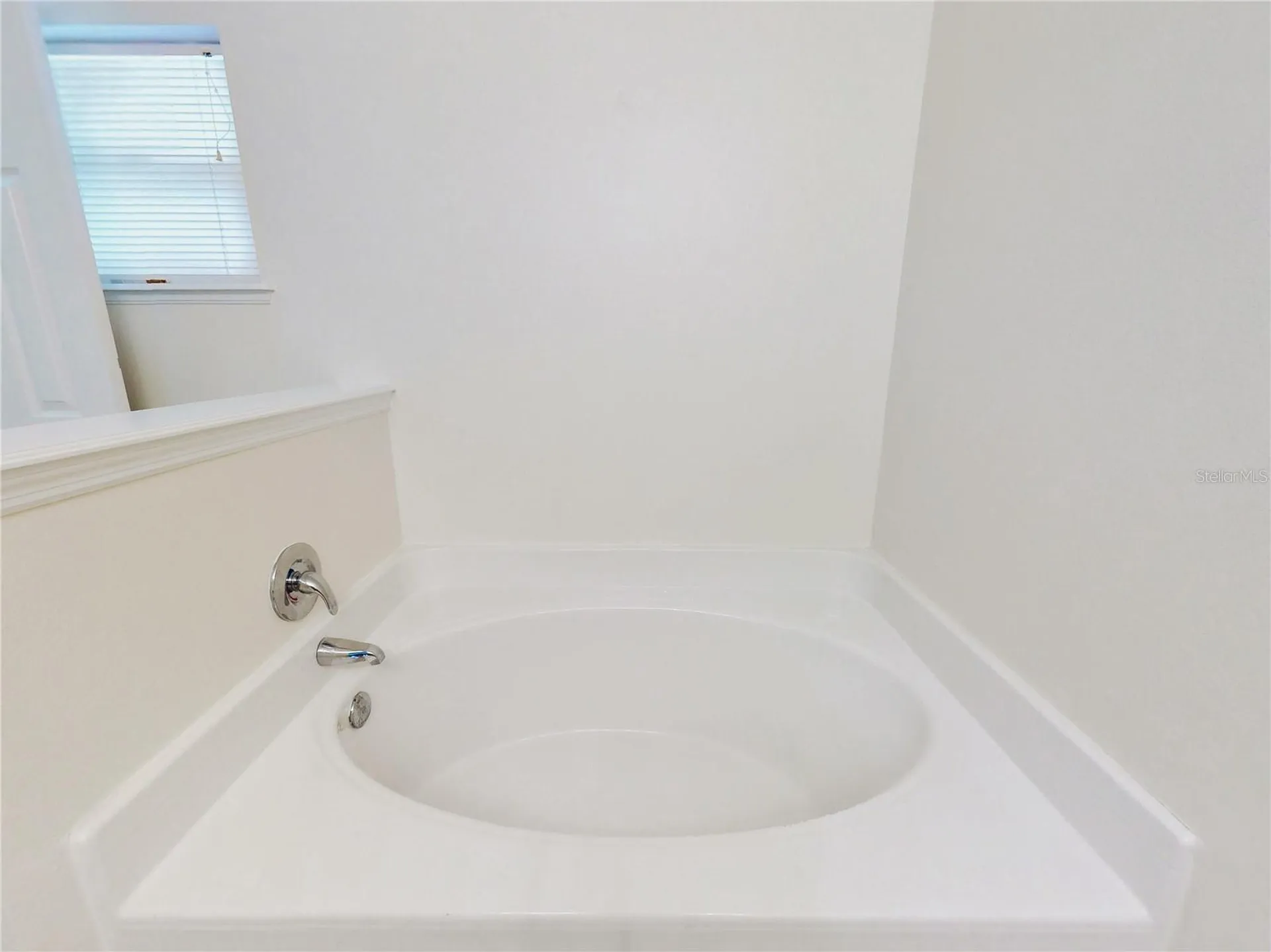2695 N Juliet Drive Deltona FL 32738