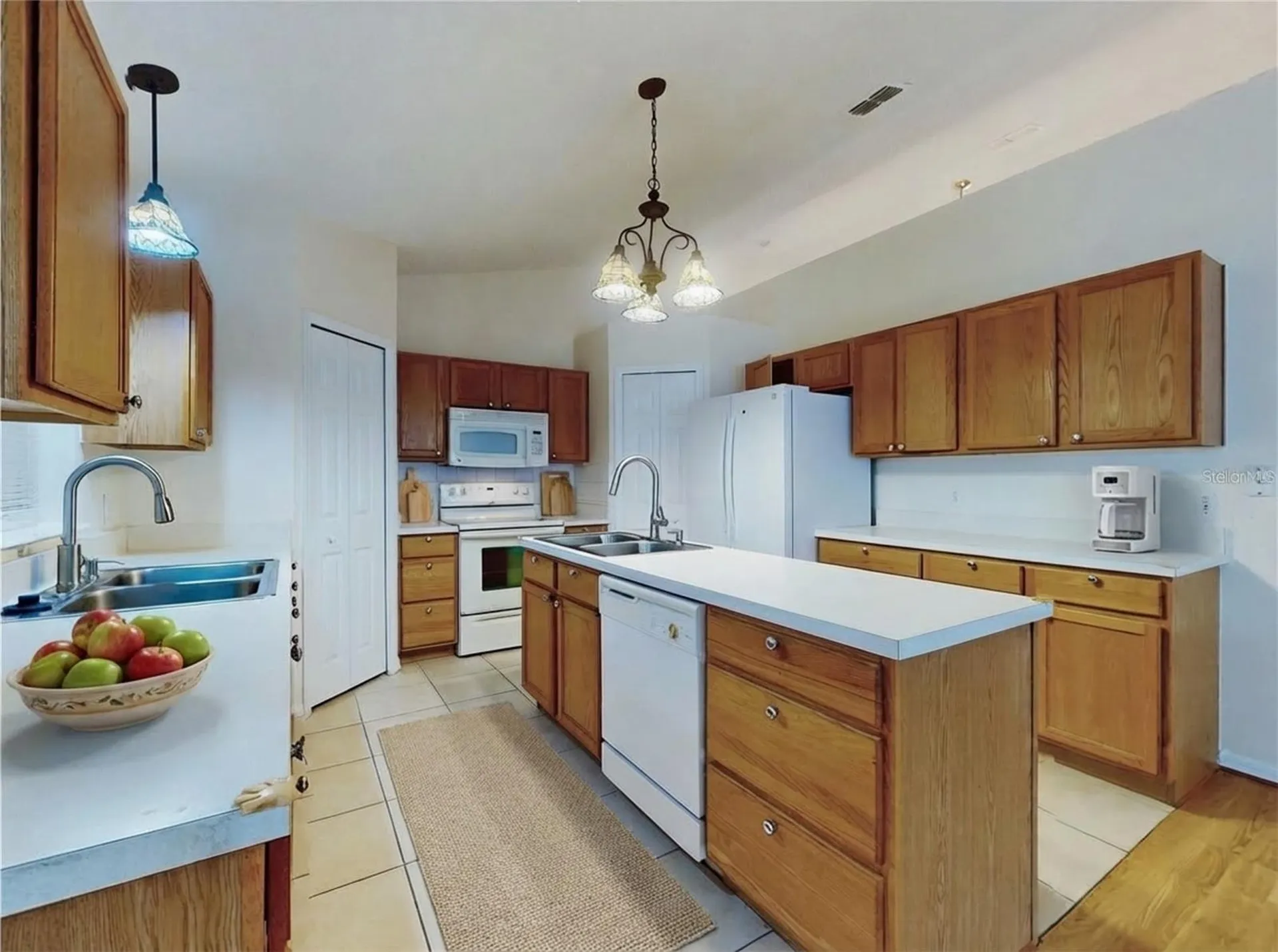 2695 N Juliet Drive Deltona FL 32738