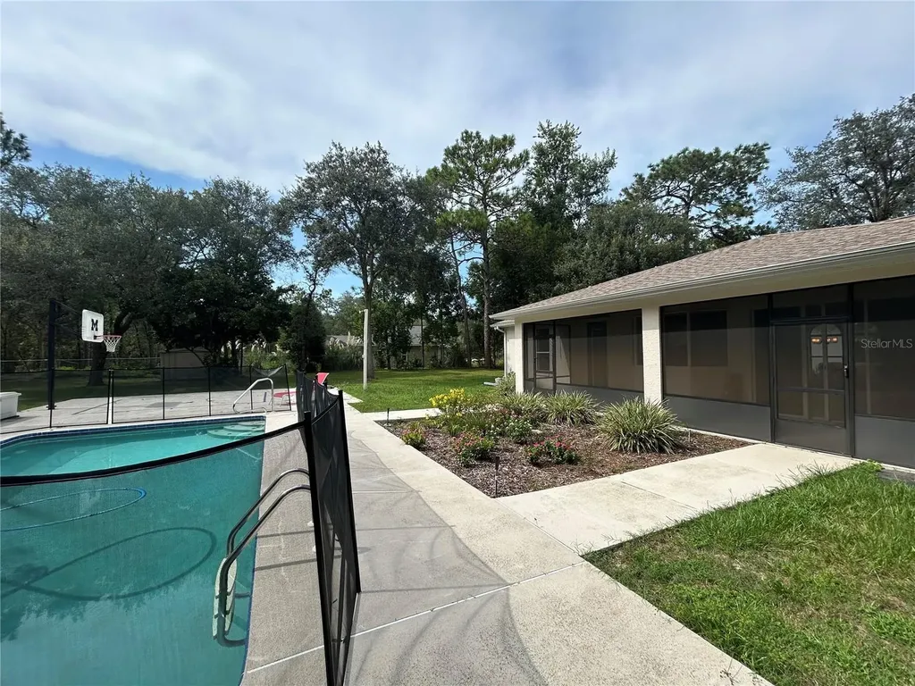 5774 N Lamp Post Drive Beverly Hills FL 34465