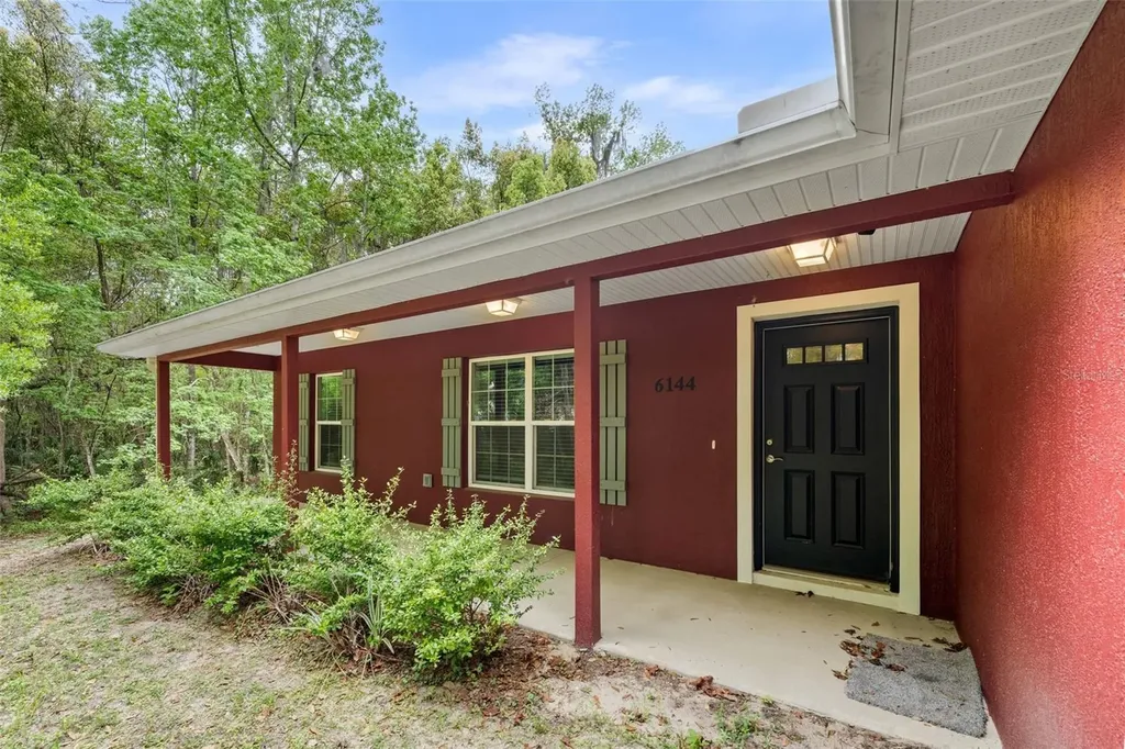 6144 Avenue G Mc Intosh FL 32664