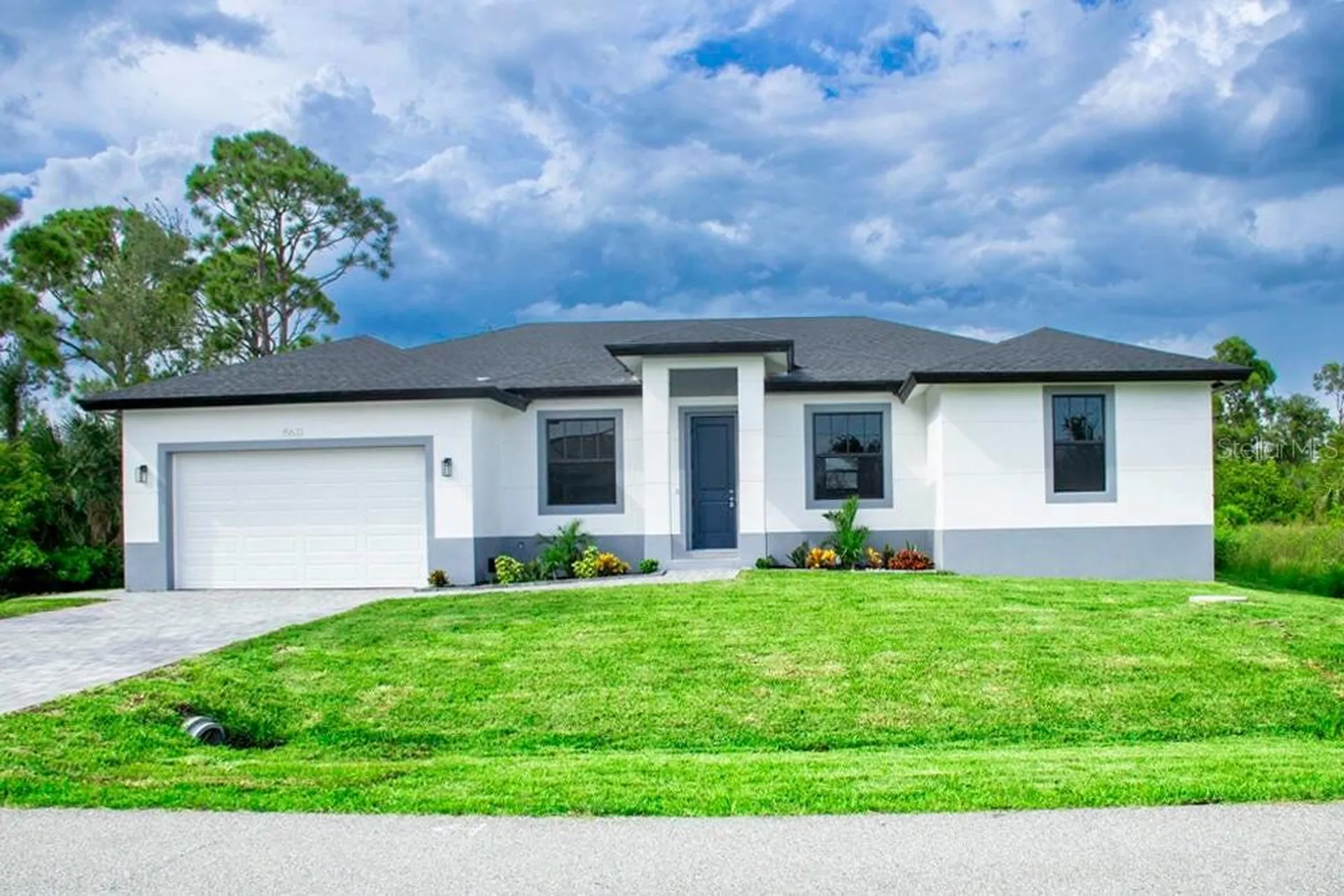 15633 Lakeland Circle Port Charlotte FL 33981