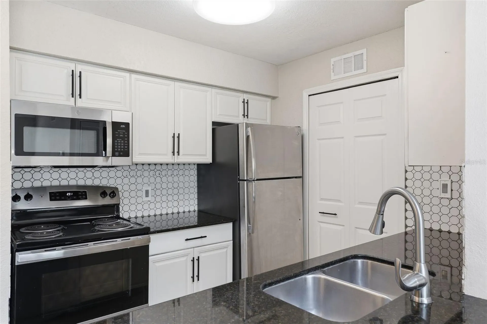 3274 Haviland Court Palm Harbor FL 34684