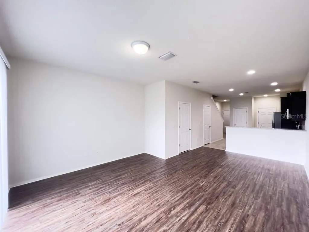 4812 White Sanderling Court Tampa FL 33619