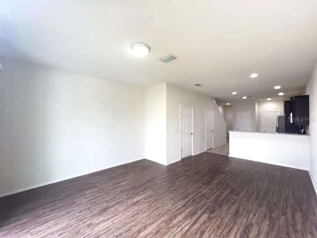 4812 White Sanderling Court Tampa FL 33619