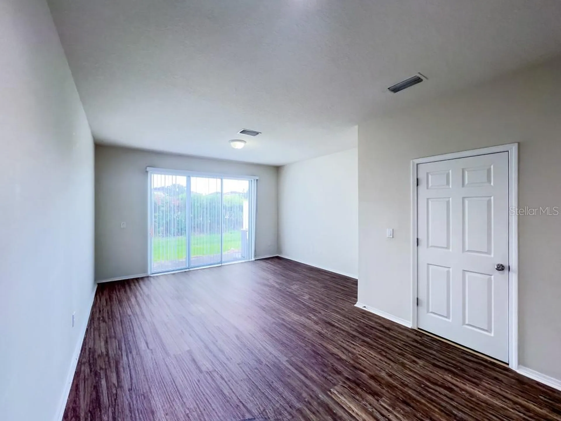 4812 White Sanderling Court Tampa FL 33619