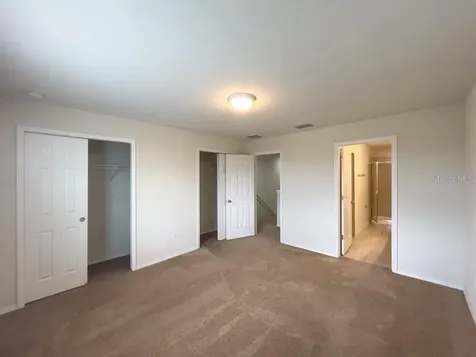 4812 White Sanderling Court Tampa FL 33619