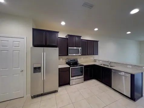 4812 White Sanderling Court Tampa FL 33619
