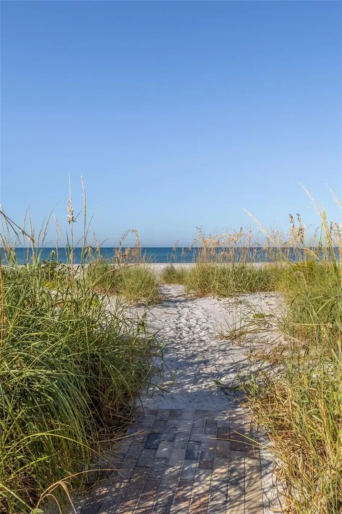 5757 Gulf Of Mexico Drive Longboat Key FL 34228