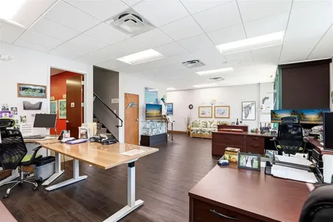 6881 Kingspointe Parkway Orlando FL 32819